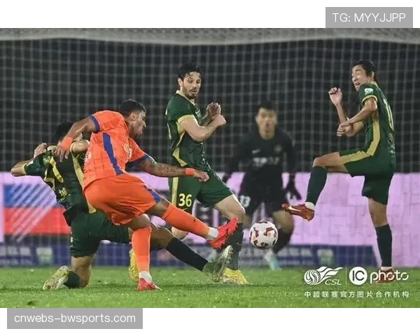 浙江队2-2战平山东泰山 亚戈奥乌苏破门克雷桑点射扳平 浙江队2-2战平山东泰山 亚戈奥乌苏破门克雷桑点射扳平