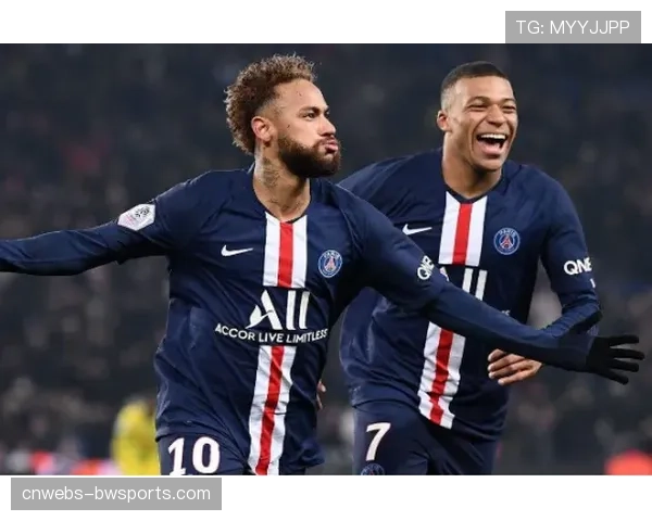 巴黎圣日耳曼走出失利阴影,主场气势如虹 巴黎圣日耳曼走出失利阴影,主场气势如虹