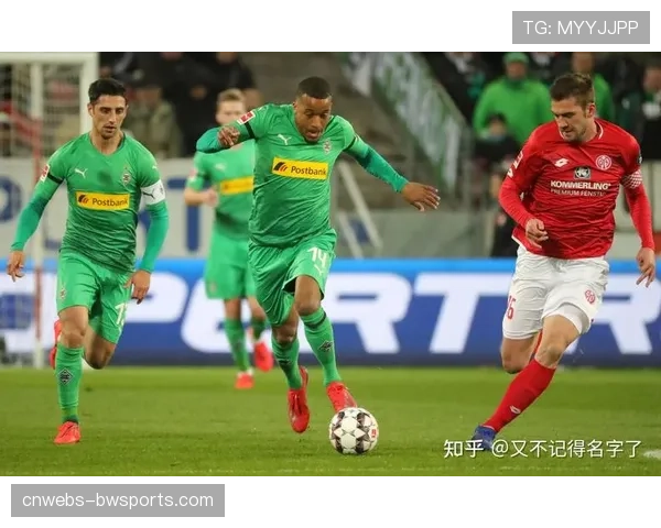 弗赖堡主场迎战美因茨，保级六分战一触即发